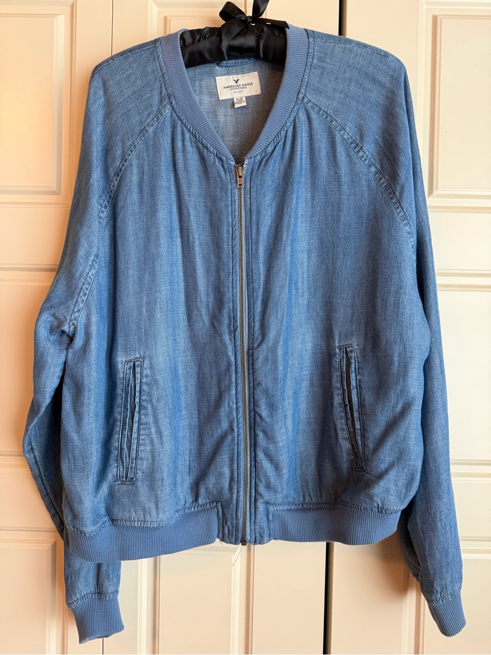 American Eagle Outfitters chambray blue Denim Bomber Jacket - Women's XL